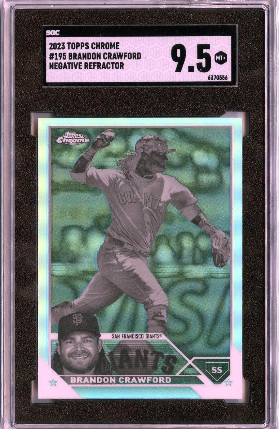 2023 Topps Chrome #195 Brandon Crawford Negative Refractors SGC 9.5 — Front