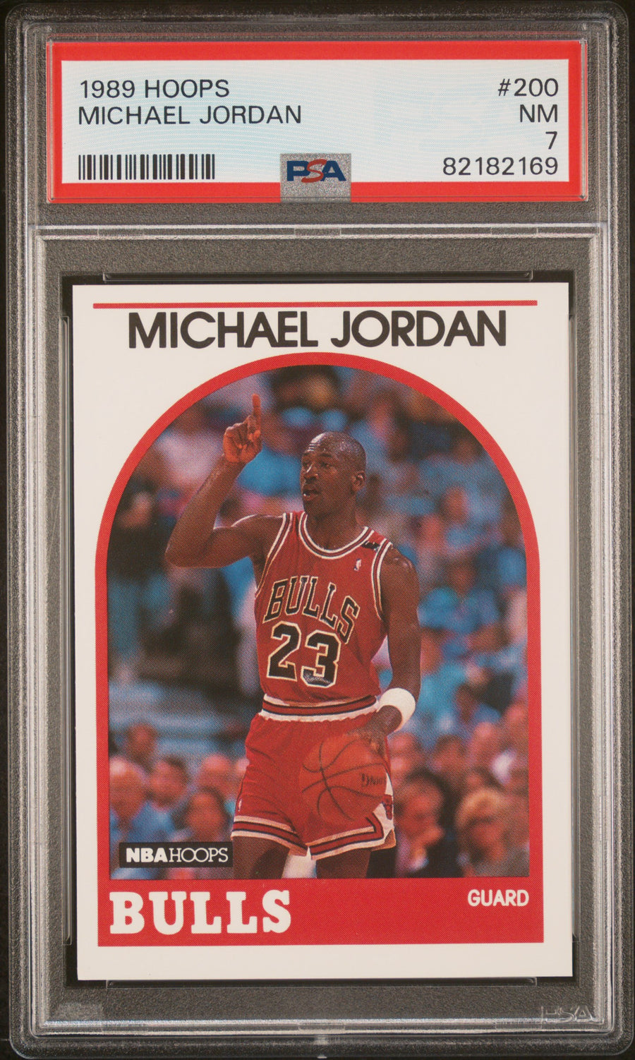 1989 Hoops #200 Michael Jordan PSA 7 — Front